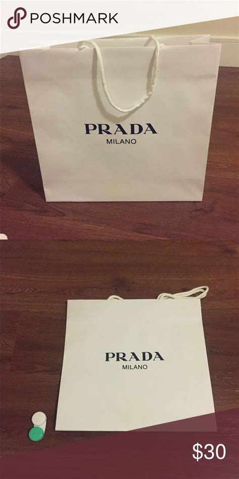 prada paper bag scam.